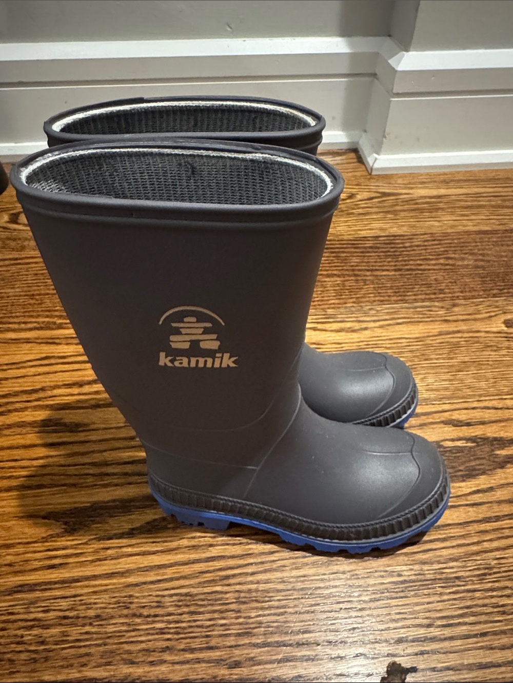 Kamik rain boots